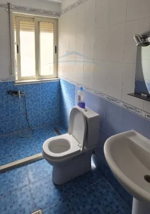 Tirane, shes apartament 3+1+2  Kati 6, 130 m² 196.000 € (Yzberisht)