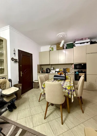 Tirane, shitet apartament 1+1 Kati 1, 57 m² 97.049 € 