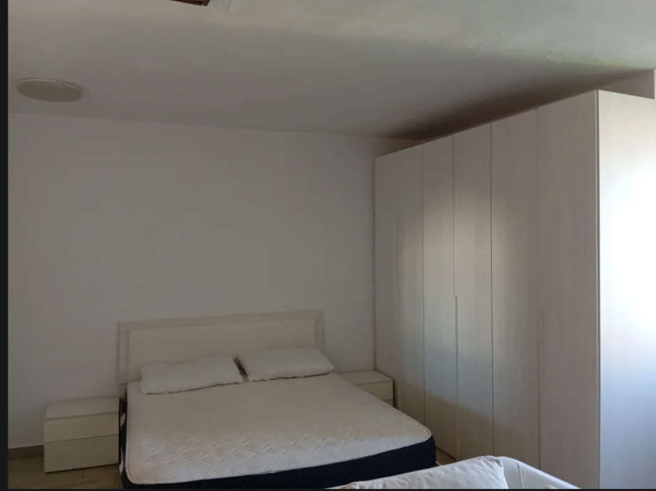 Tirane, jepet me qera apartament 1+1 Kati 5, 50 m² 420 € (Ferrit Xhajko)