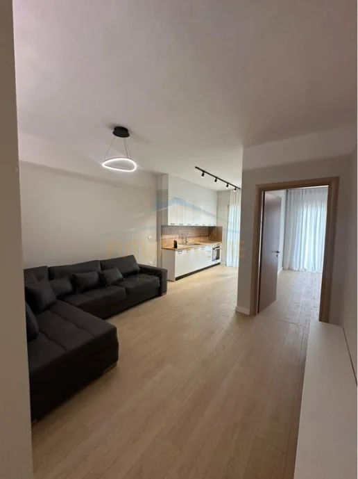 Tirane, shitet apartament 2+1 Kati 2, 77 m² 119.000 € (Fresk)