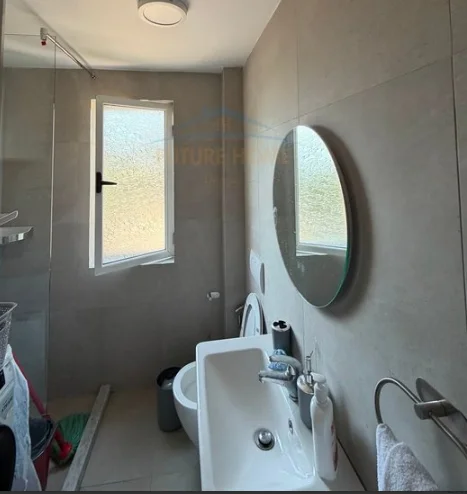 Tirane, jepet me qera apartament 1+1 Kati 3, 45 m² 750 € (Qender)