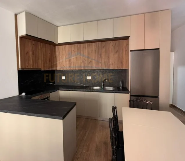 Tirane, shitet apartament 2+1 Kati 5, 88 m² 146.999 € (Astir)