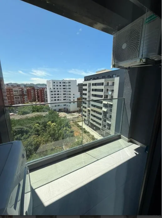 Tirane, jepet me qera apartament 2+1 Kati 7, 82 m² 800 € (Don Bosko)