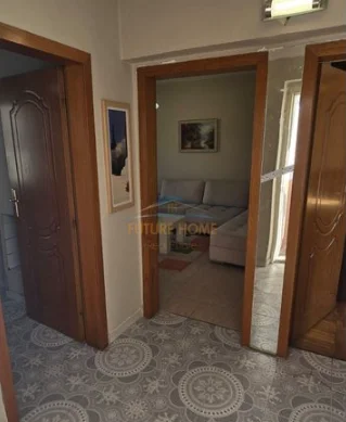 Tirane, shitet apartament 2+1 Kati 4, 65 m² 158.000 € (Rruga Muhamet Gjollesha)