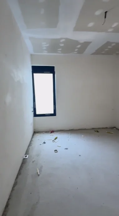 Tirane, shitet apartament 1+1+Ballkon Kati 2, 69 m² 103.500 € (Kodra e Diellit) TT 1245