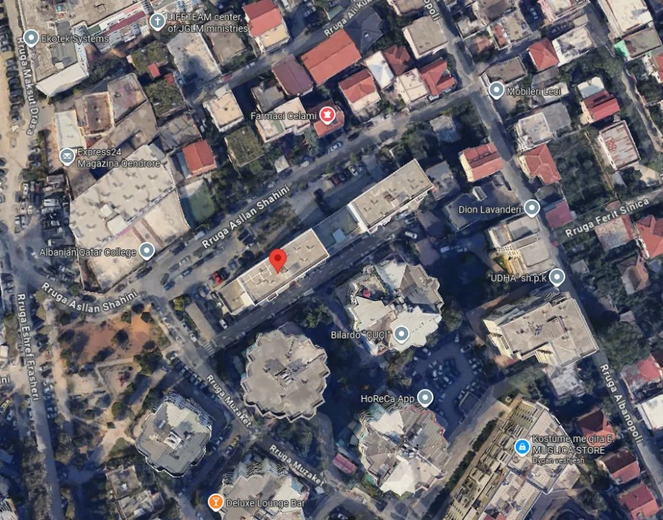 Tirane, shitet dyqan Kati 0, 24 m² 35.000 € (Kullat e Arabit)