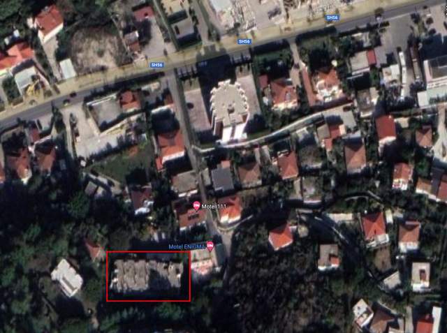 Tirane, jepet me qera hapesire per magazine 800 m²  (Vaqarr)