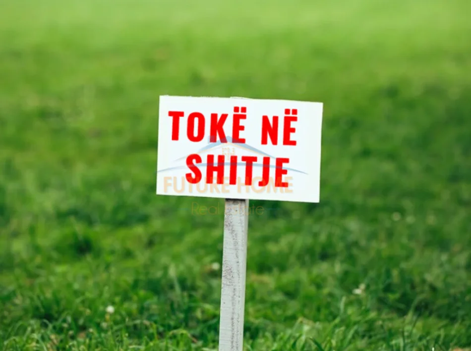 Tirane, shitet toke , 5.742 m² 230.000 € (Laknas, Kamez)