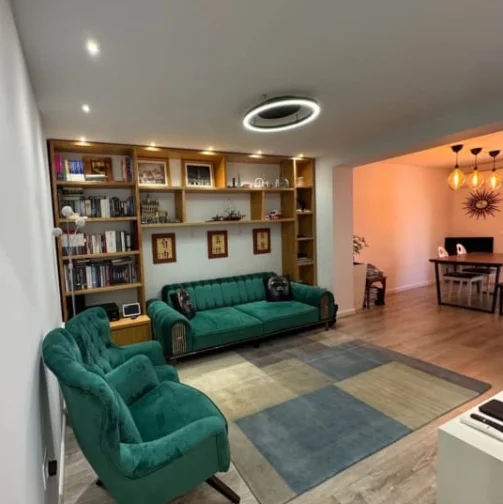 Tirane, jepet me qera apartament 2+1 Kati 2, 100 m² 1.100 € 