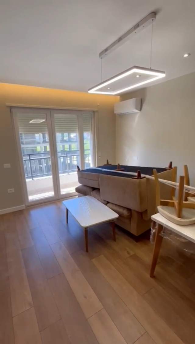 Tirane, jepet me qera apartament 1+1+BLK Kati 2, 67 m² 350 Euro (Astir)