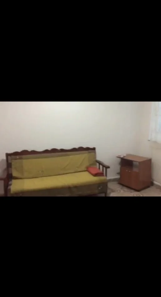 Tirane, jepet me qera apartament 1+1 Kati 1, 60 m² (Ish Ekspozita)