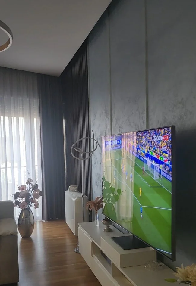 Tirane, shes apartament 3+1 Kati 9, 200 m² 640.000 € (Rruga e Kosovarve)