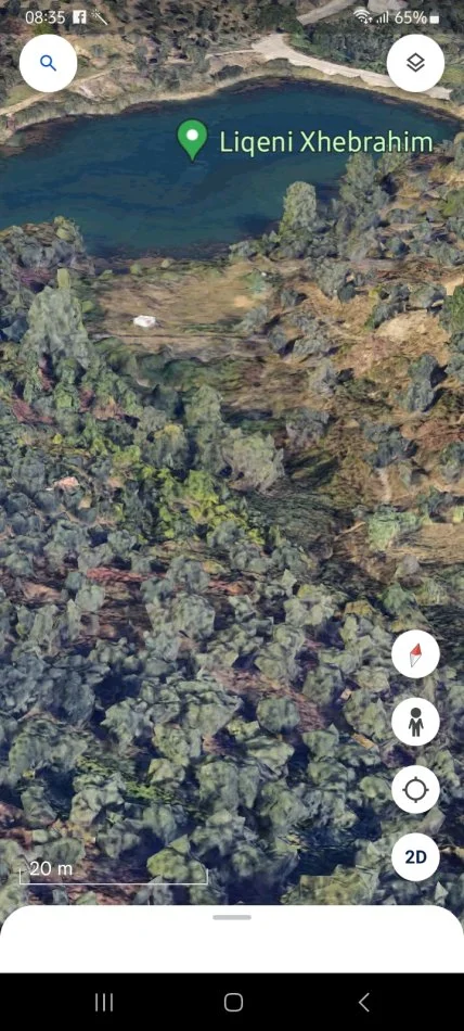 Tirane, shes truall 2.500 m²(Mjull Liqeni)