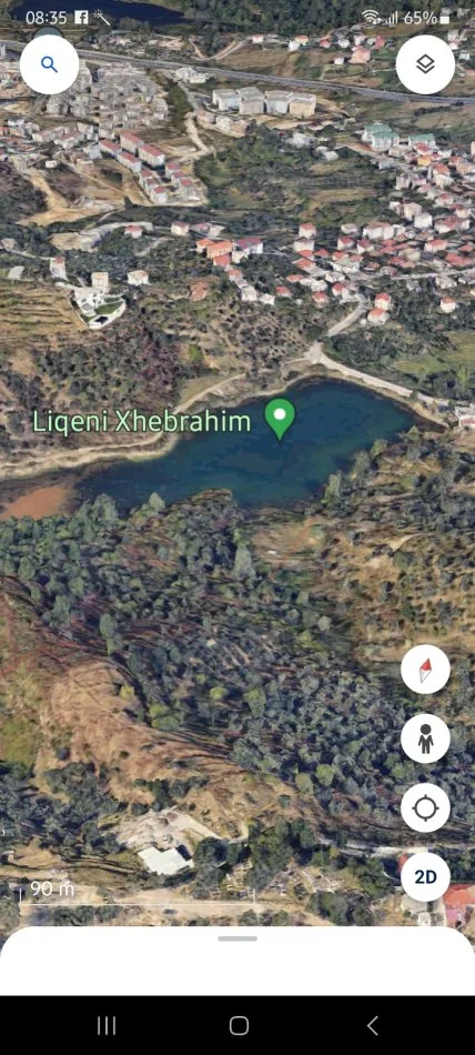 Tirane, shes truall 2.500 m²(Mjull Liqeni)