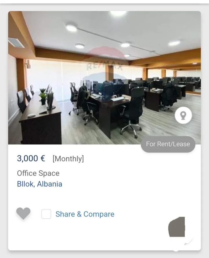 Tirane, jepet me qera ambjent biznesi Kati 2, 250 m² 3.000 € (Bllok)