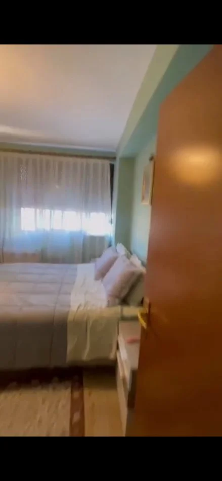 Tirane, shitet 2+1 Kati 9, 