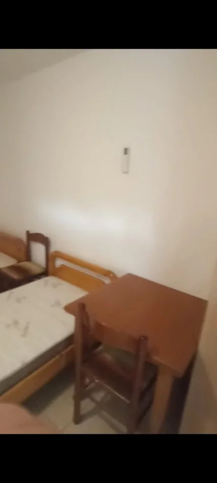 Tirane, jepet me qera garsoniere(21 Dhjetori), Kati 1, 17 m² 300 €