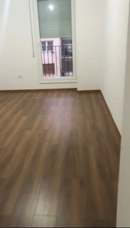 Tirane, jepet me qera apartament 2+1 Kati 4, 68 m² 500 € (Don Bosko, Viva market)