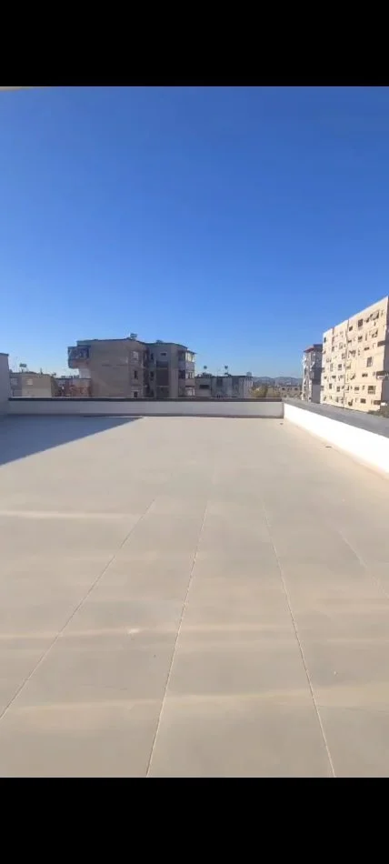 Tirane, shitet 2+1 Kati 3, 107 m² 290.000 € (Oxhaku)