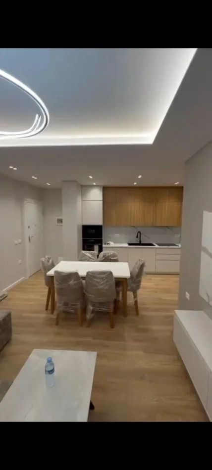 Tirane, jap me qera apartament duplex 2+1 , (Perball me delijorgjin)