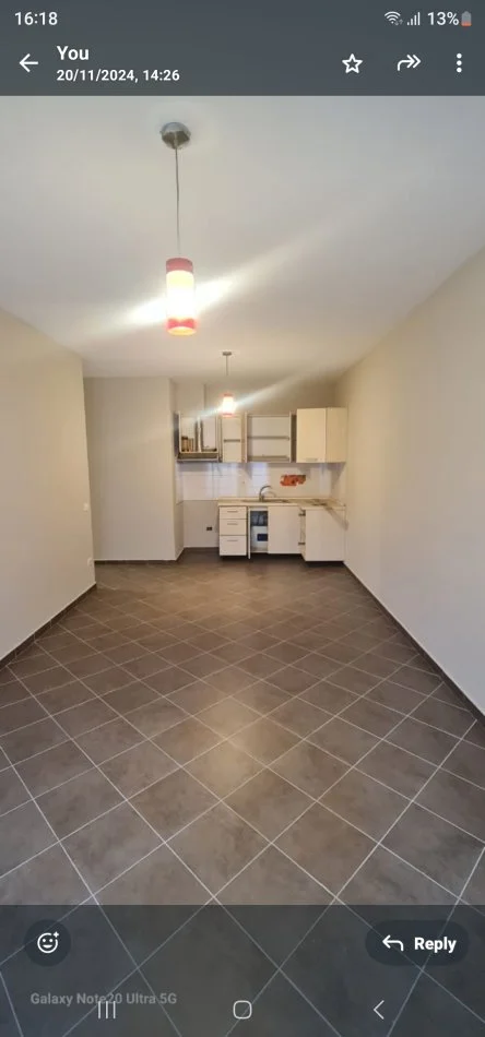 Tirane, shes apartament 1+1+Ballkon Kati 4, 74 m² 155.000 € (Rr. Frosina Plaku,Kompleksi Magnet,Kontakt)