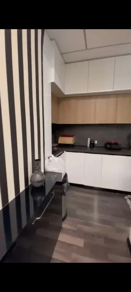 Tirane, shitet apartament 2+1 Kati 2, 84 m² 185.000 € (Kodra e diellit 1)