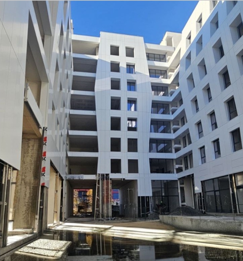 Tirane, shes apartament 2+1 Kati 7, 103 m² 154.650 € (Xhanfize Keko)