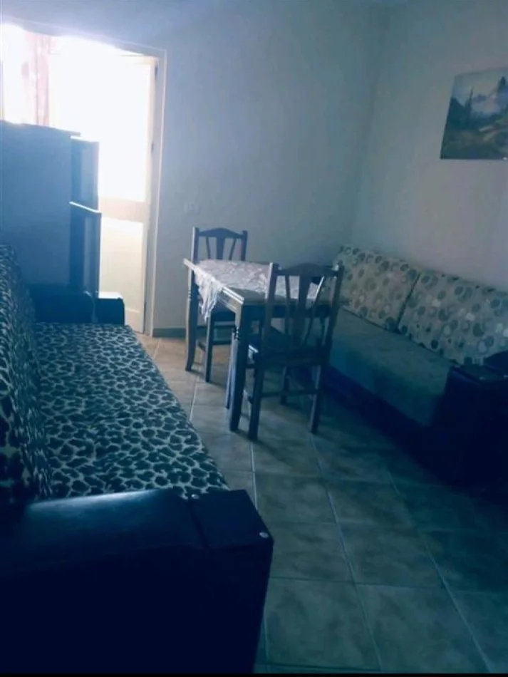 Tirane, jepet me qera apartament 1+1 Kati 3, 48 m² 250 € (muhamet deliu)