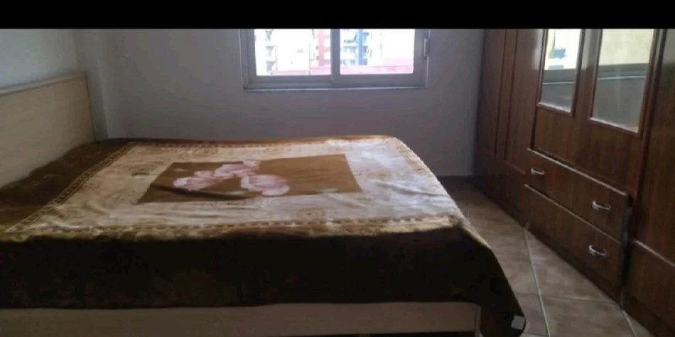 Tirane, jepet me qera apartament 1+1 Kati 3, 48 m² 250 € (muhamet deliu)