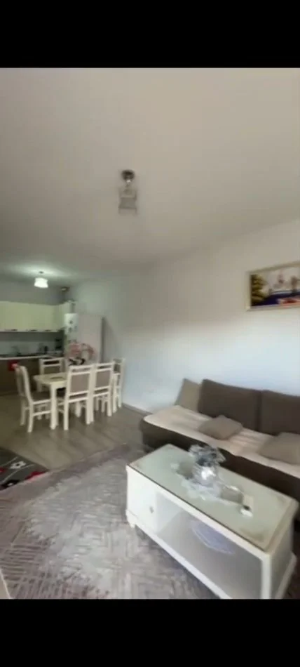 Tirane, shitet apartament 1+1 Kati 1, 77 m² 100.000 € (Astir)