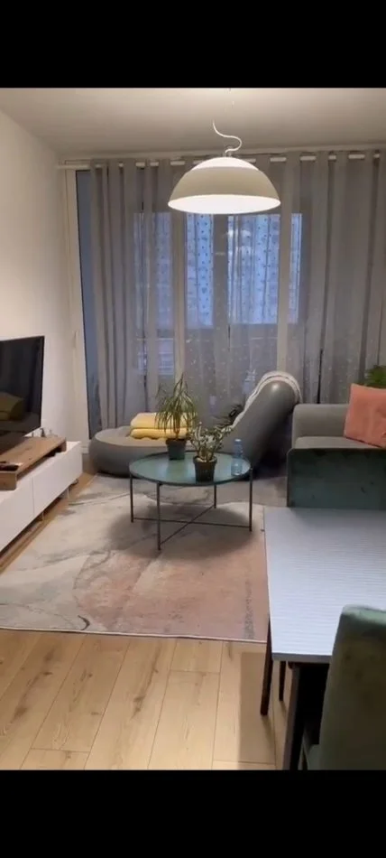 Tirane, shitet apartament 1+1 , 65 m² 125.000 € (Fusha aviacionit)