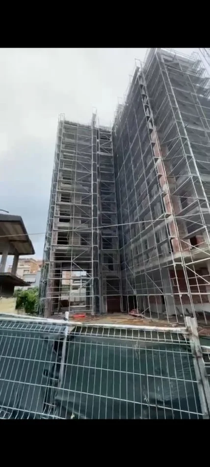 Tirane, shitet apartament 2+1 Kati 9, 110 m² 179.000 € (Rruga Egnatia)