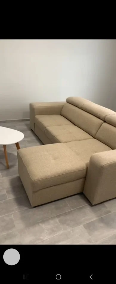 jepet me qera apartament 1+1+Ballkon , 70 m² 300 € (Rruga kadri kullakshi)