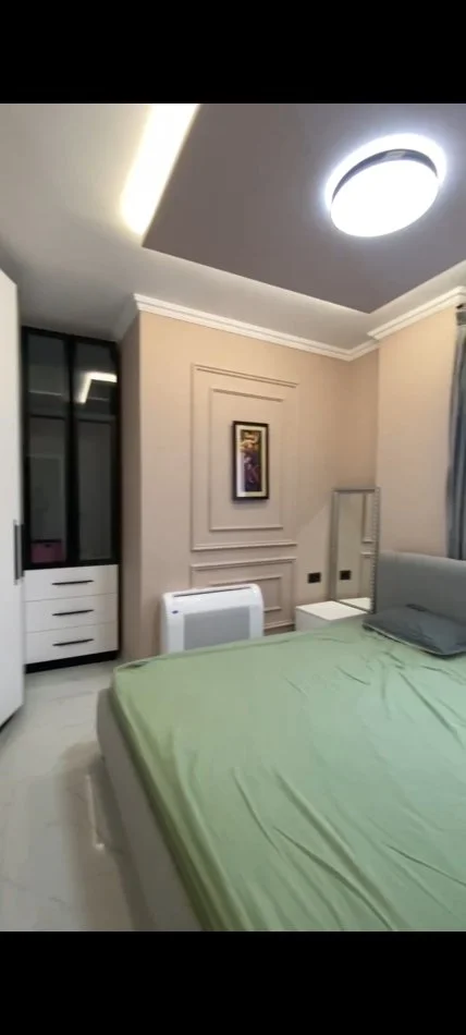 Tirane, jepet me qera apartament 1+1 Kati 0, 750 € (Rruga e durresit)