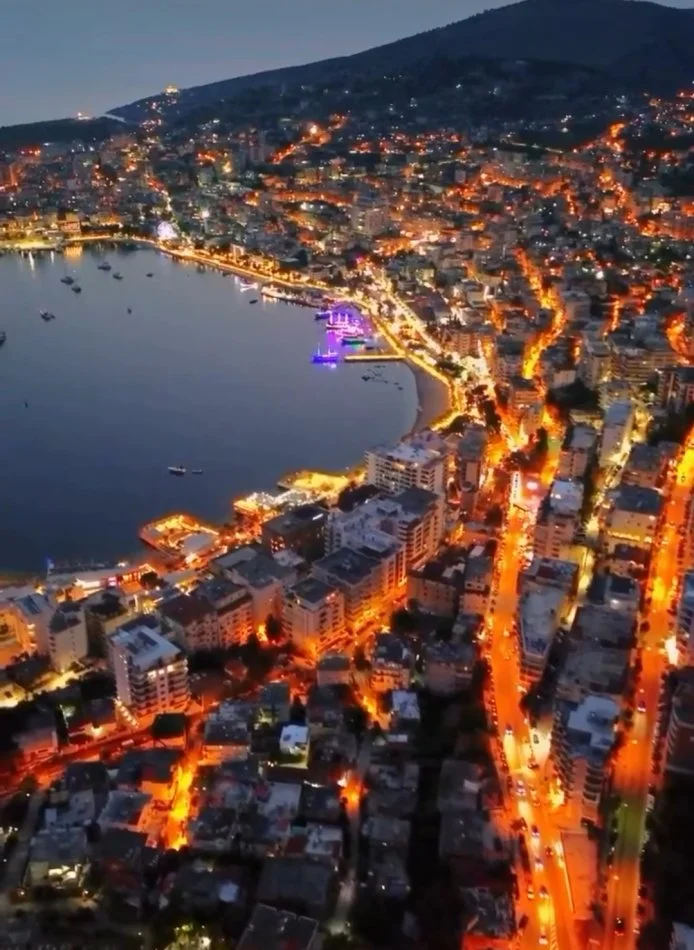 Sarande, shes apartament 2+1 Kati 6, 85 m² 179.000 € (Sarande)