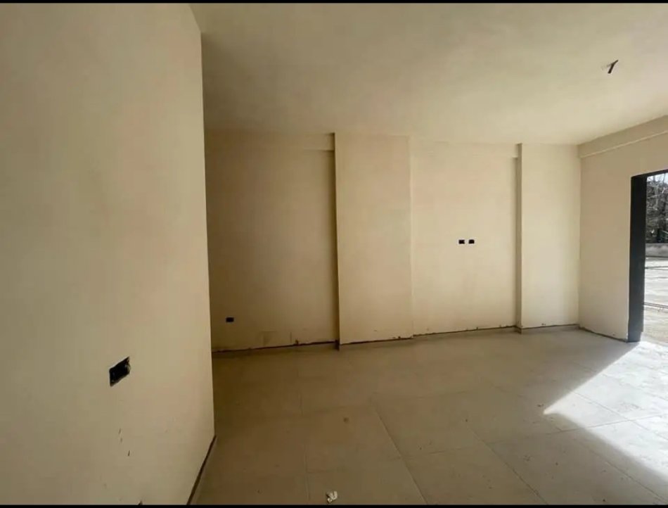 SHITET APARTAMENT 2+1+2  RR. ELBASANIT  155.000 €