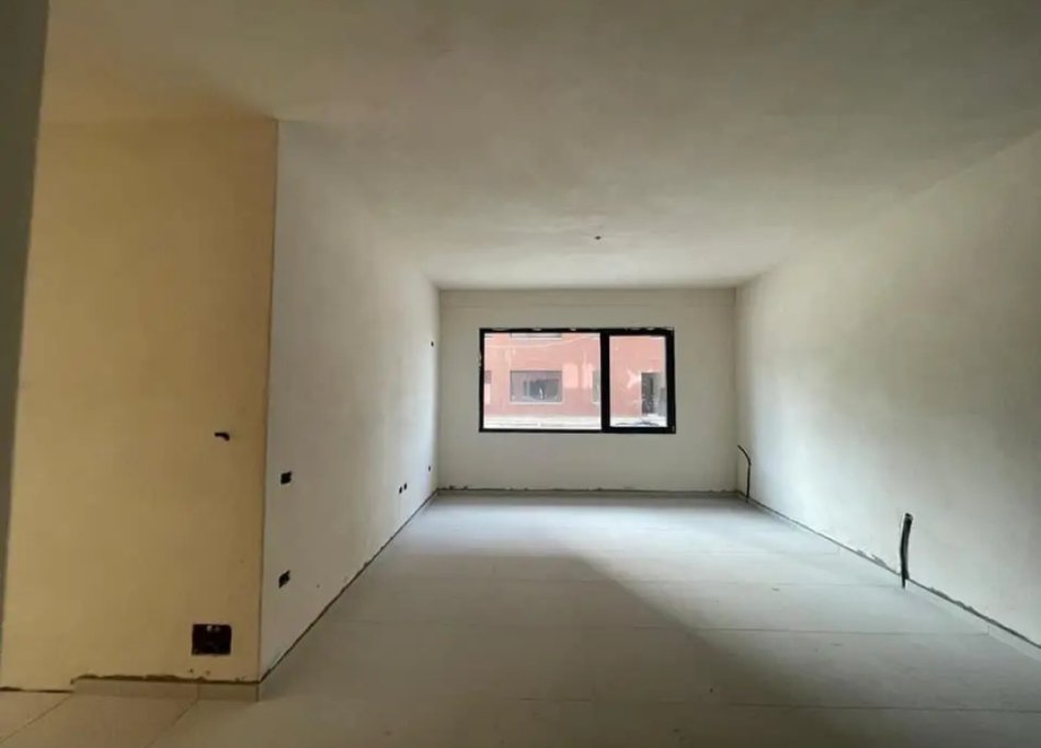 SHITET APARTAMENT 2+1+2  RR. ELBASANIT  155.000 €