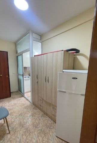 Tirane, shitet garsonier 1+1 Kati 2,  114.000 euro (ne qender te Tiranes ,rruga Luigj Gurakuqi)
