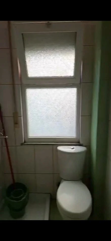 Tirane, jepet me qera apartament 2+1+Ballkon Kati 2, 95 m² 500 € (Rruga 5 Maji)