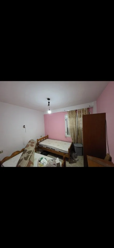 Tirane, jepet me qera apartament 2+1+Ballkon Kati 6, 100 m² 450 € (Rruga 5 Maji)