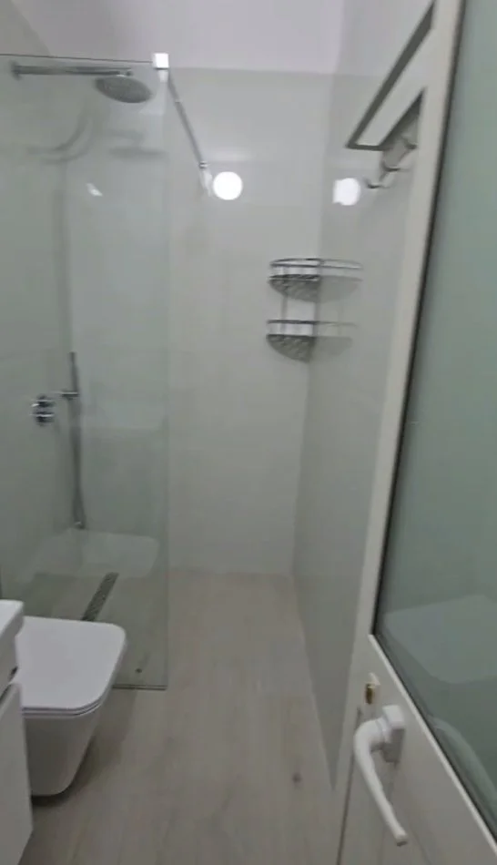 Tirane, jepet me qera apartament Kati 2, 34 m² 410 € 