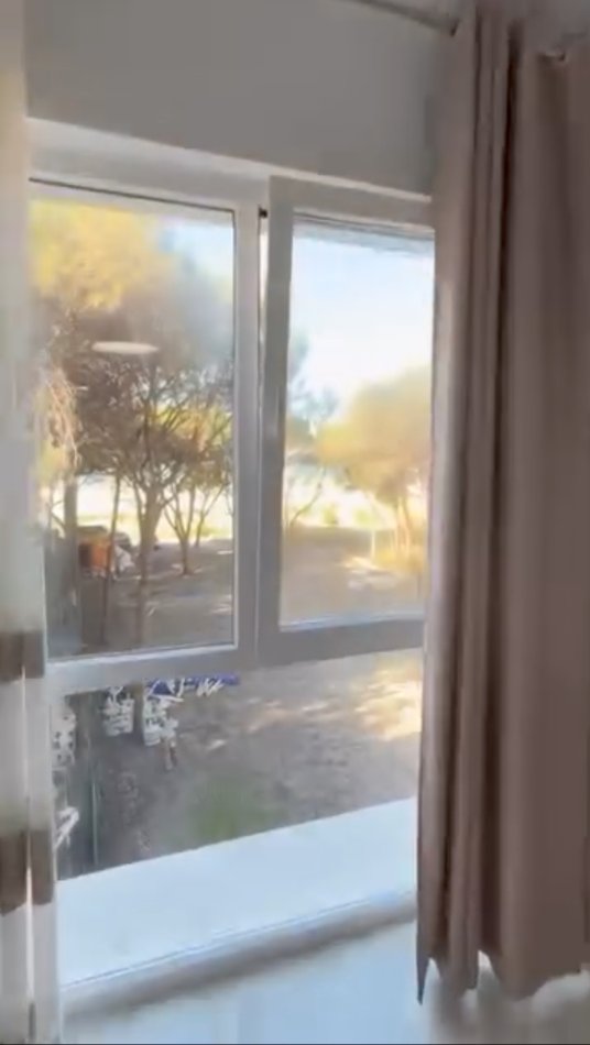 Shes Apartment 20m large nga deti plazh Mali Robit Golem