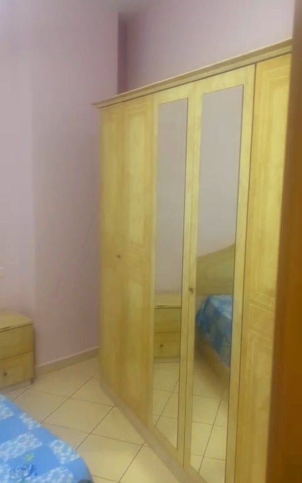 Tirane, jepet me qera apartament 1+1+Aneks+Ballkon Kati 2, 67 m² 430 € (Bulevardi Migjeni)