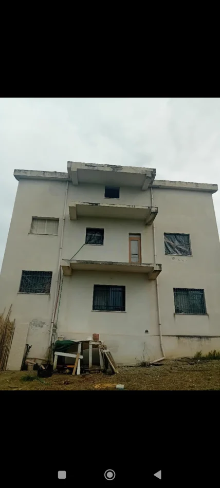 Durres, shitet shtepi Kati 3, 350 m²