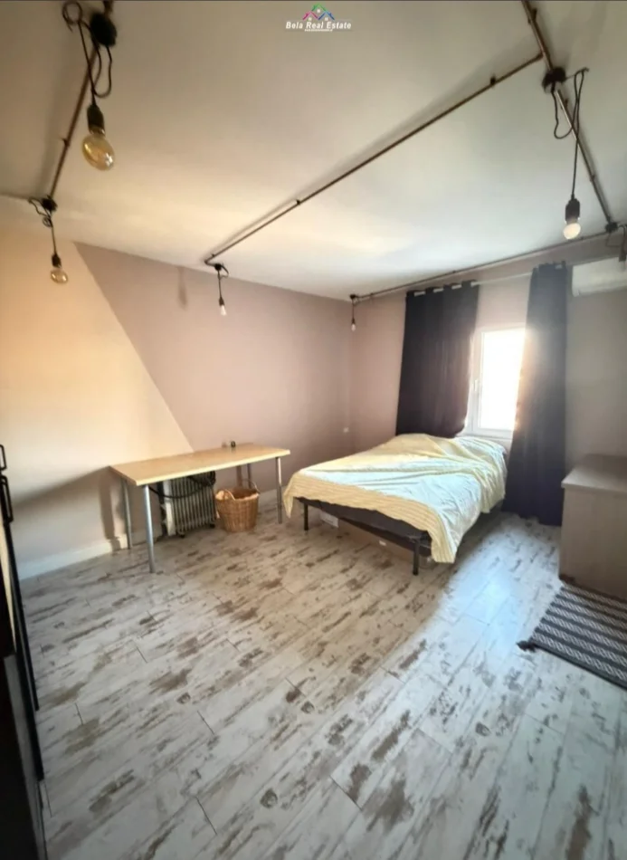 Tirane, jepet me qera apartament 2+1 Kati 3, 100 m² 570 € (rruga Ali Visha)