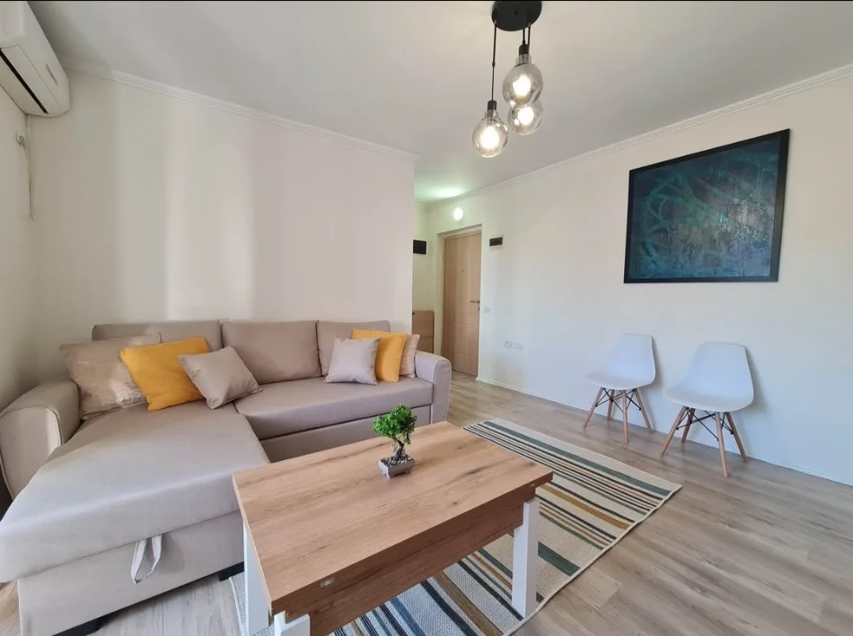 Tirane, shitet nga Pronari, pa-komision apartament 1+1 Kati 3, 45 m² 88.000 € (ali demi)