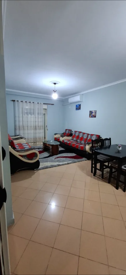 Tirane, jepet me qera apartament Kati 4, 114 m² 35.000 € (Rruga at zef pellumbi)