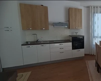 🏡 Jepet me Qera Apartament 1+1 tek Selvia,  500 mije leke