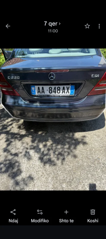 Tirane, shes SUV Mercedes benz Nafte, blu e errët manuale Kondicioner 260.000 km 2.200 €