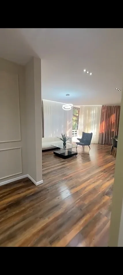 Durres, shitet apartament 2+1+Ballkon Kati 2, 125 m² 285.000 € (Lura 1 Gjiri Lalzit)